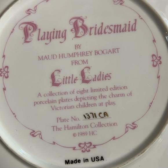 Decorative Plate with Victorian Children Design Playing Bridesmaids 1989 - Picture 3 of 4